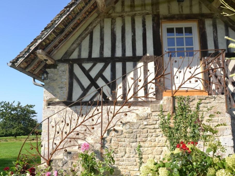 Maison D'Hotes La Bihoree Saint-Germain-de-Livet Exteriör bild